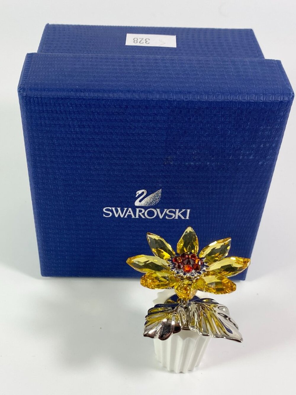 RARE !! Swarovski small Sunflower #5045568 RETIRED . Made in Austria